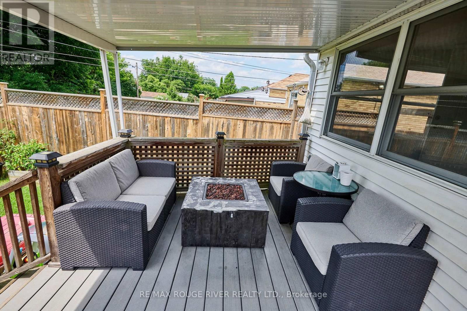 52 MARSH ROAD Image 23