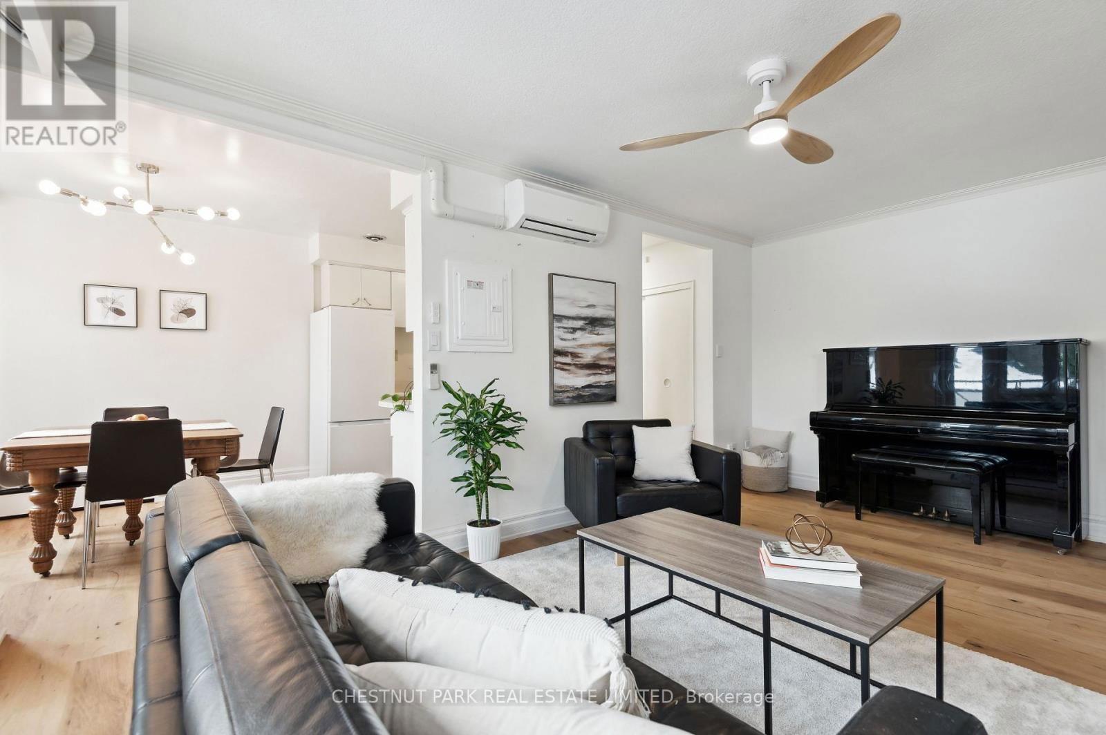 8 - 21 BENLAMOND AVENUE Image 3