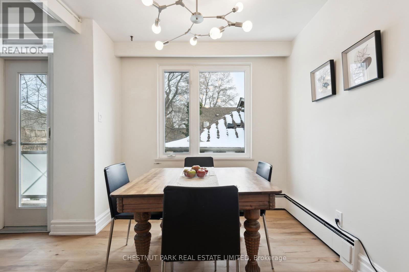 8 - 21 BENLAMOND AVENUE Image 4