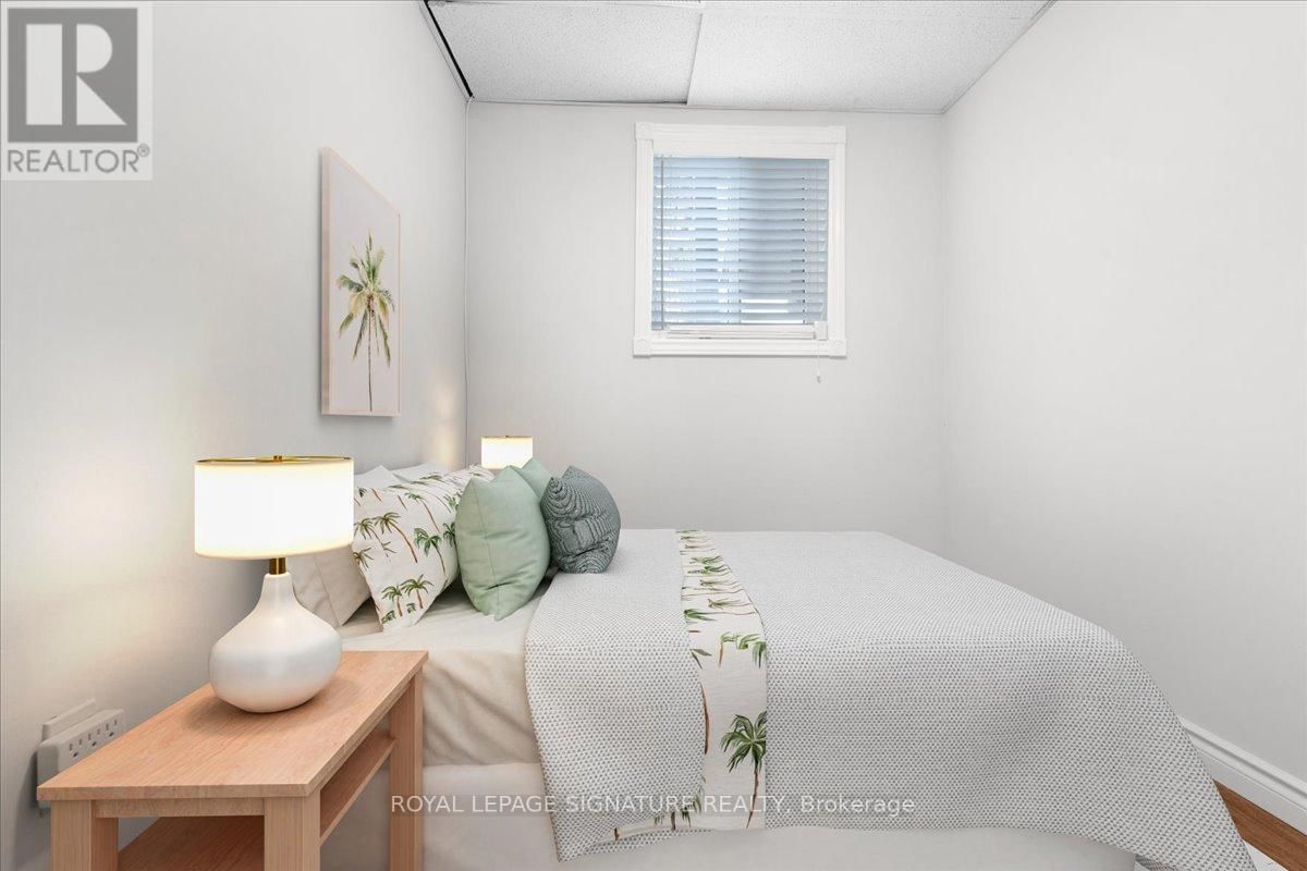 590 DEVON AVENUE Image 25