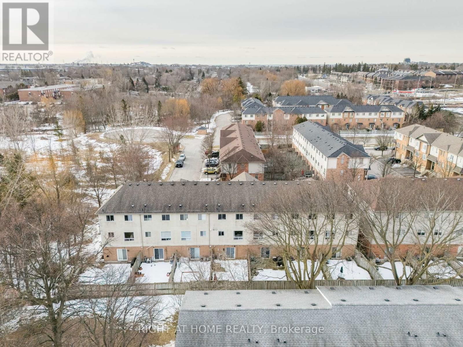 18 - 27 ASPEN PARK WAY Image 30