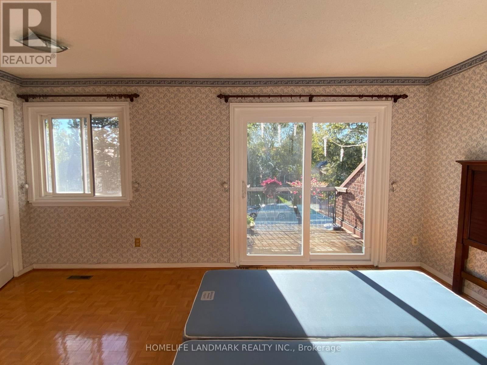 33 ECCLESFIELD DRIVE Image 3