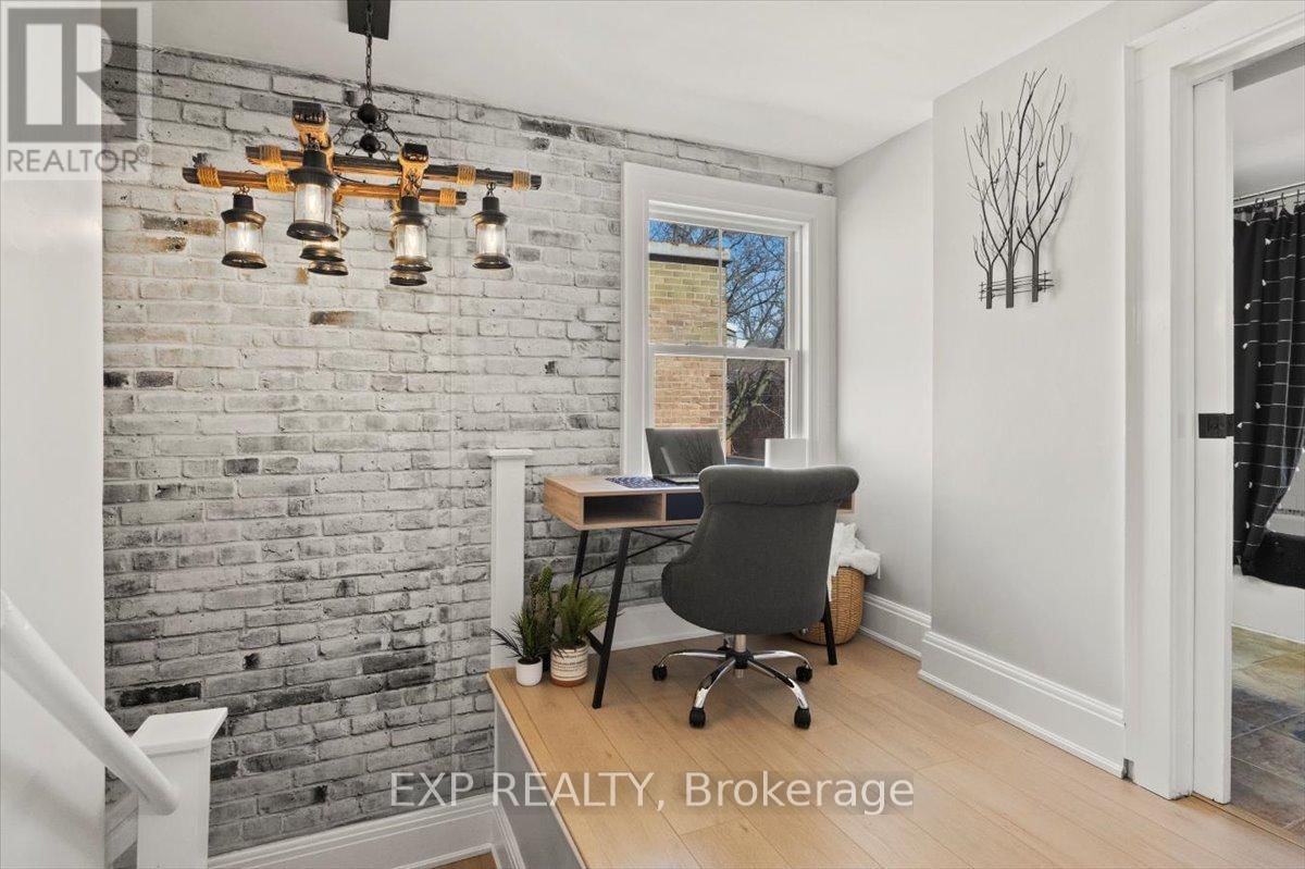 5297 MAIN STREET Image 15