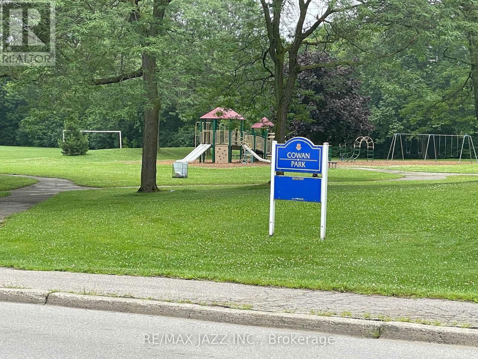 98 OLIVE AVENUE Image 12