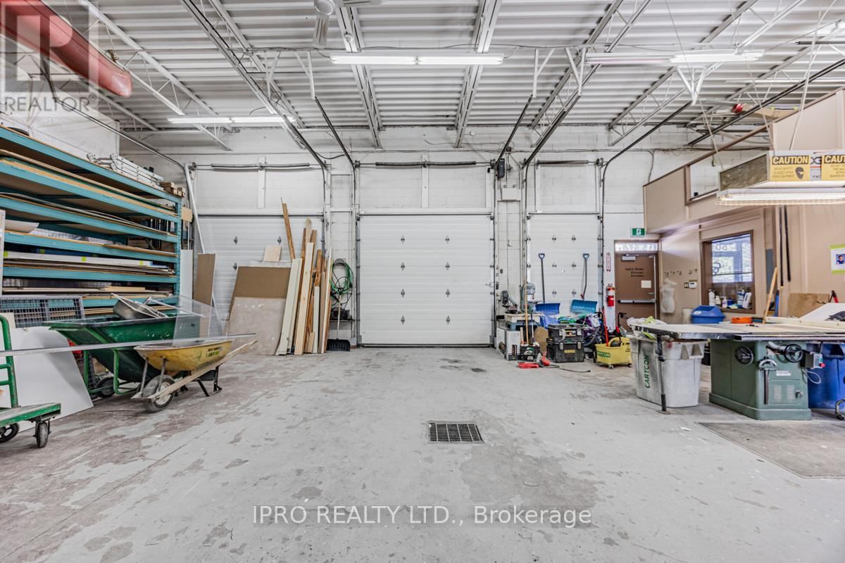 5014 OLD BROCK ROAD Image 21