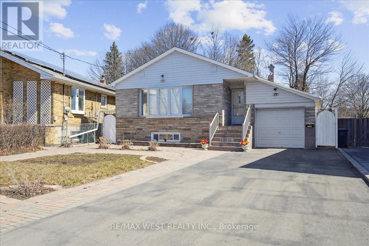 65 MONTVALE DRIVE Image 1