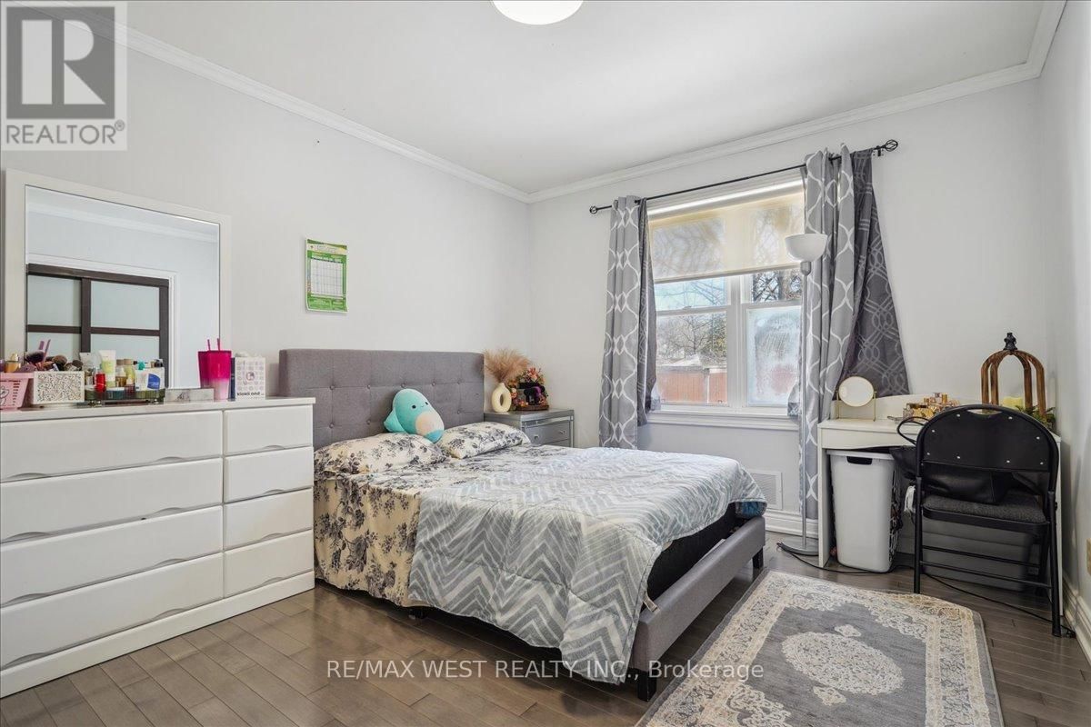 65 MONTVALE DRIVE Image 6