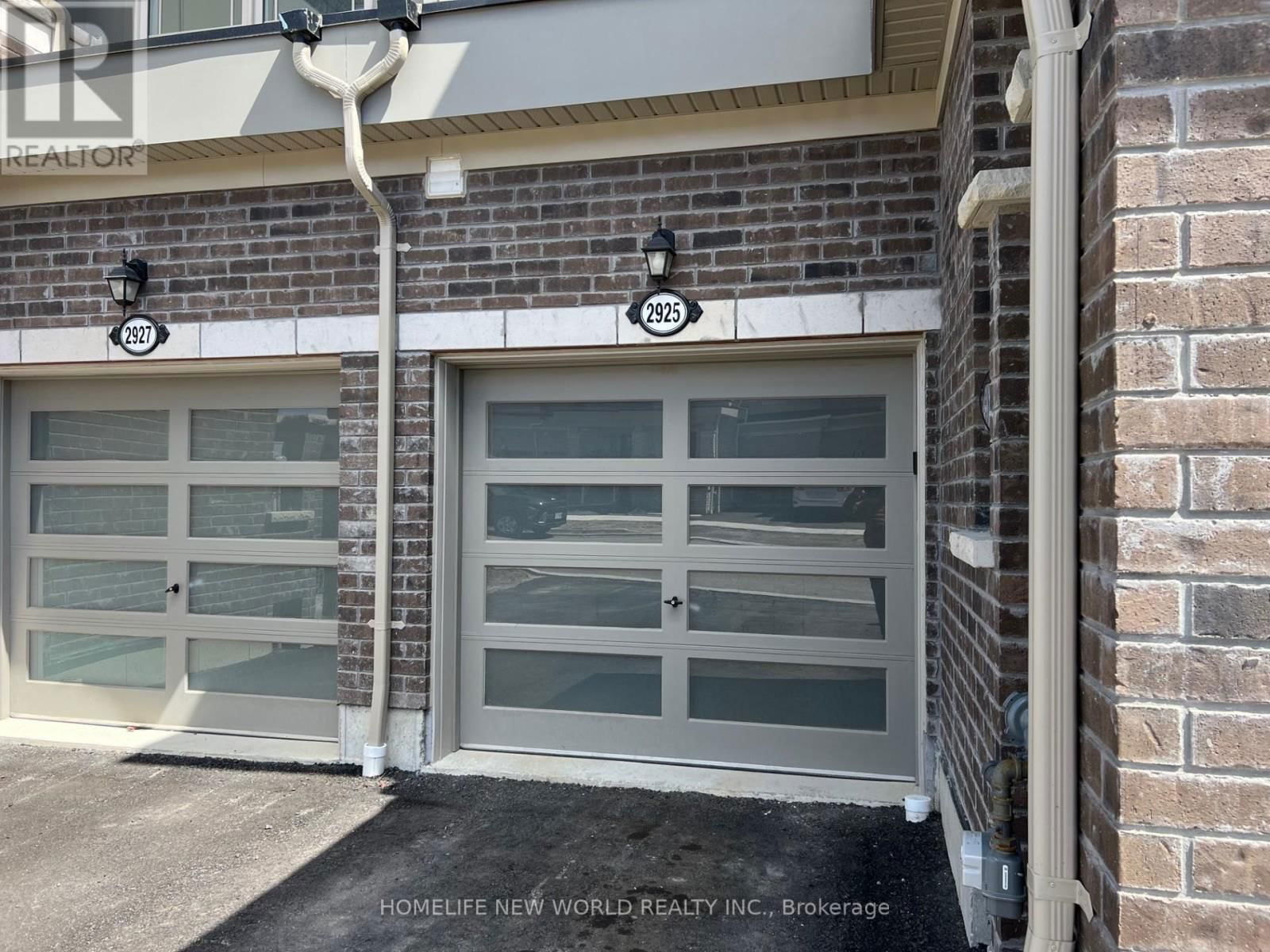 2925 HAWKRIDGE LANE Image 3