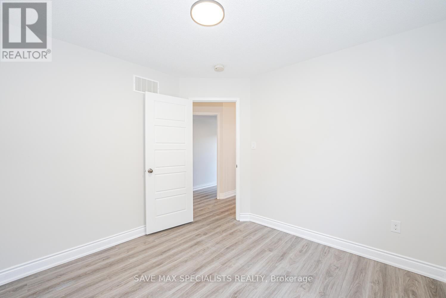 12 BAZIN ROAD Image 25