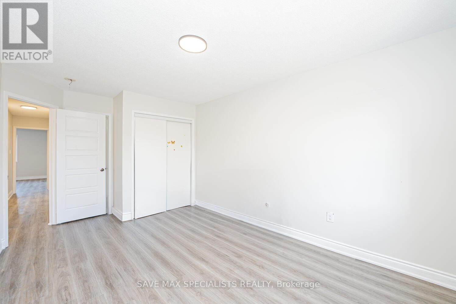 12 BAZIN ROAD Image 28