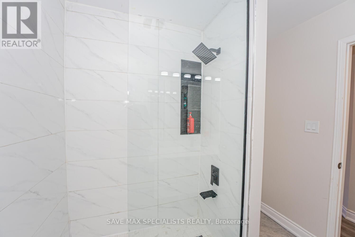 12 BAZIN ROAD Image 30