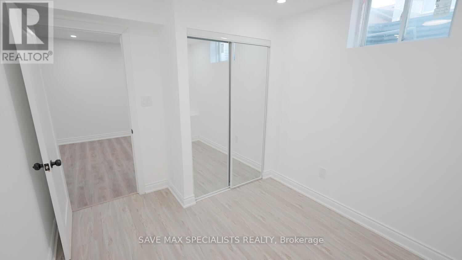 12 BAZIN ROAD Image 39