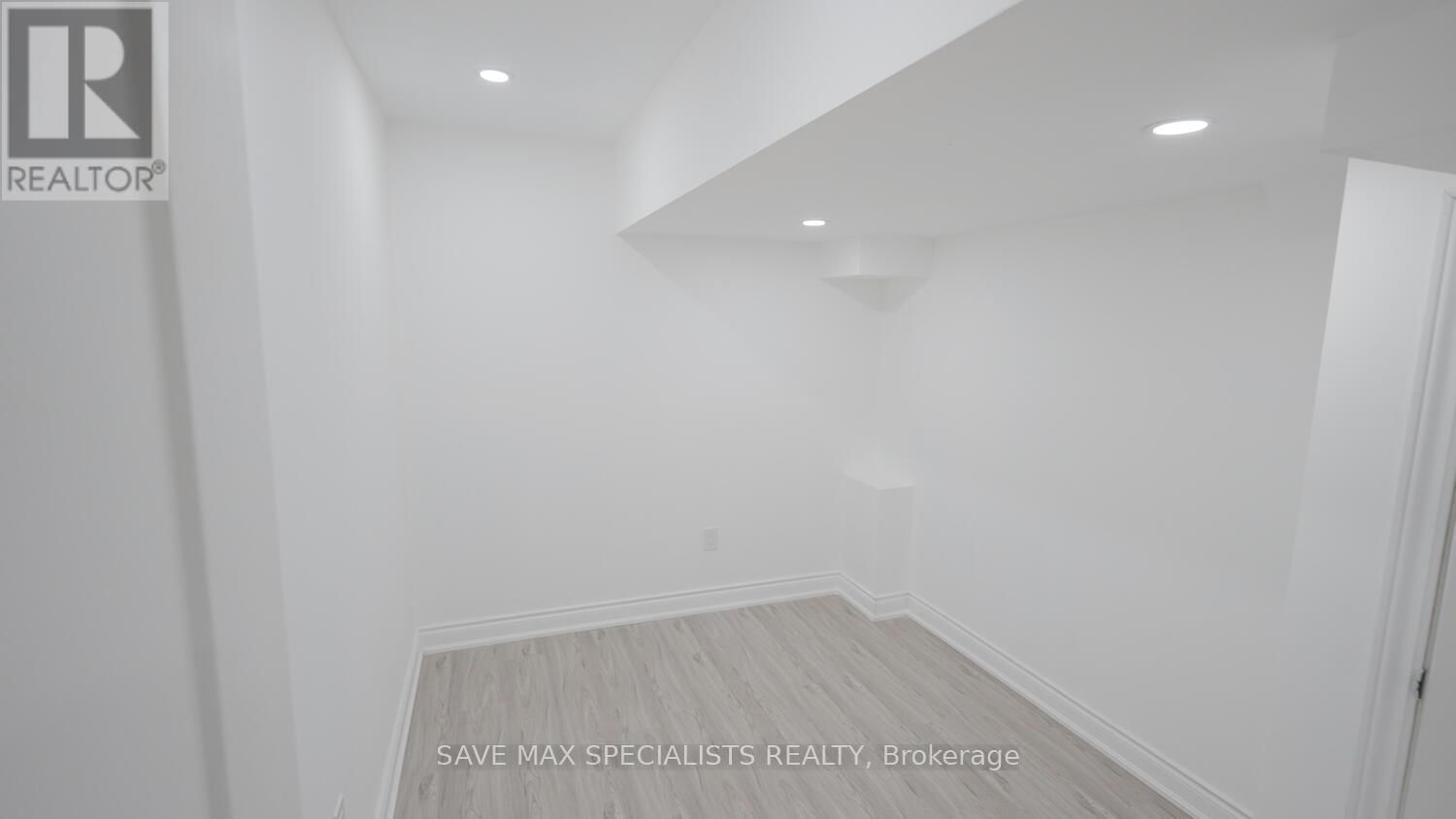 12 BAZIN ROAD Image 40