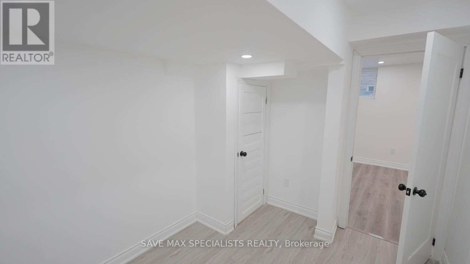 12 BAZIN ROAD Image 42