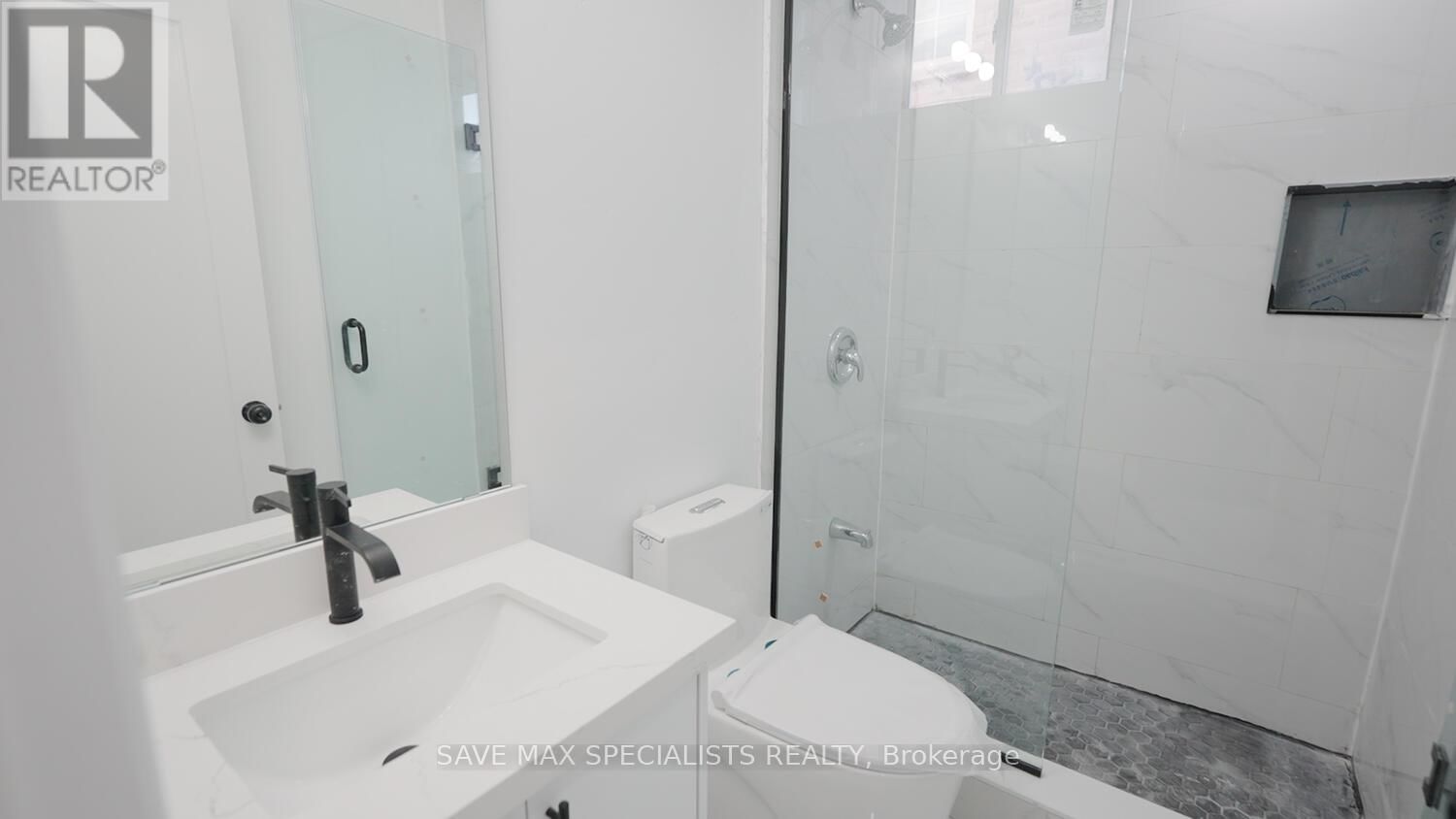 12 BAZIN ROAD Image 47