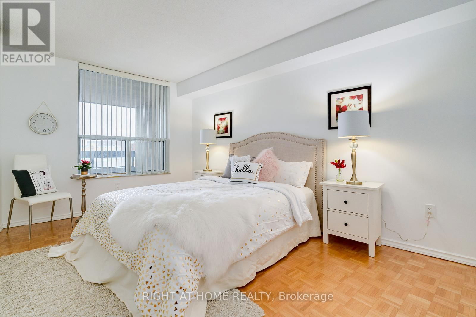 608 - 2365 KENNEDY ROAD Image 16