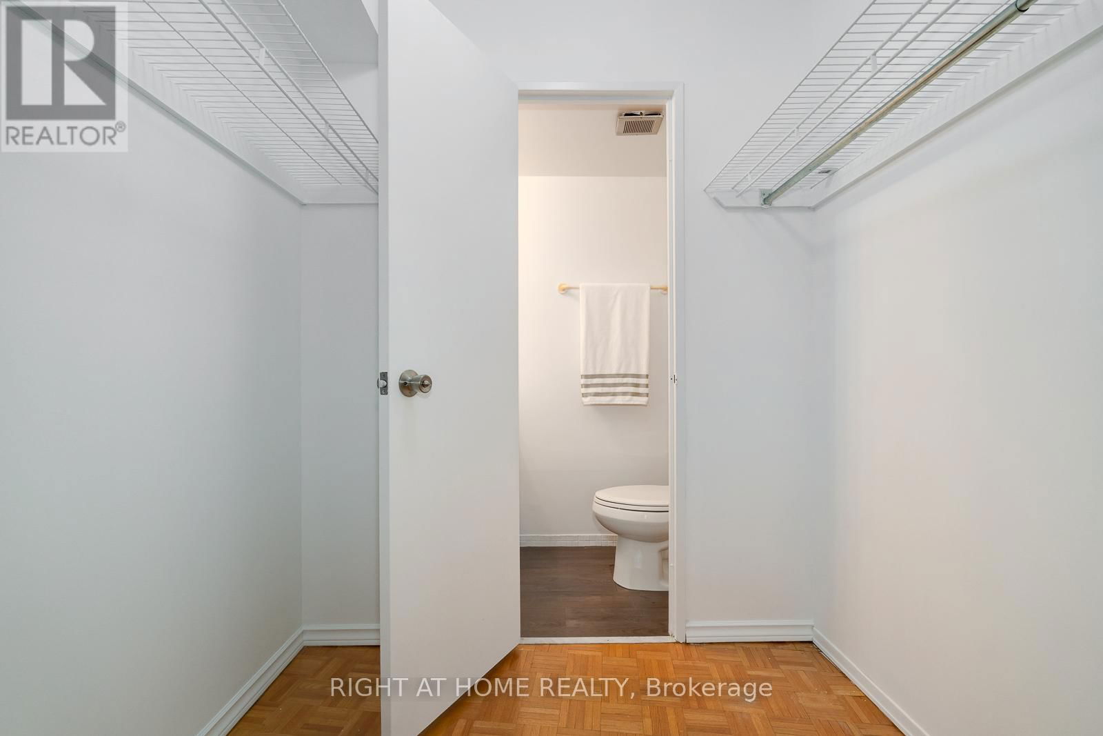 608 - 2365 KENNEDY ROAD Image 19