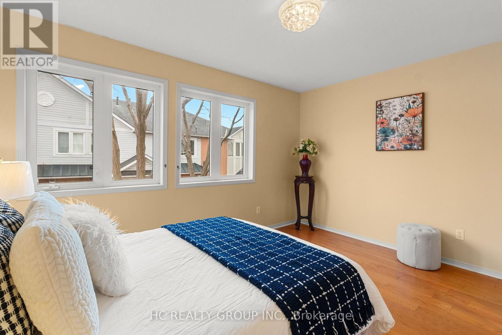 535 - 83 MONDEO DRIVE Image 19