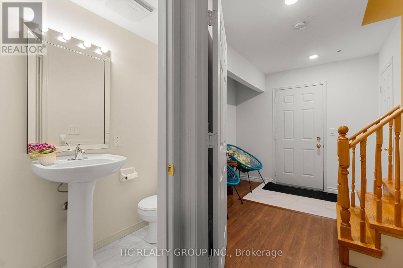 535 - 83 MONDEO DRIVE Image 24