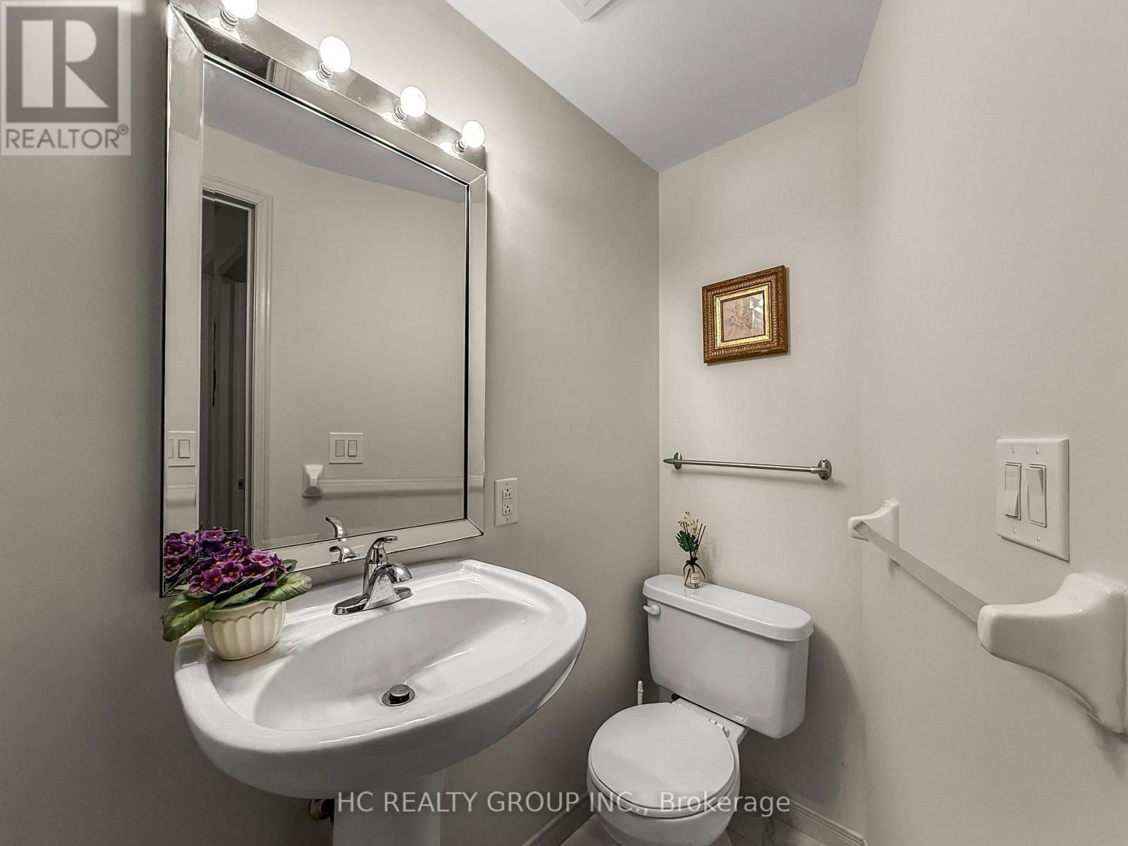 535 - 83 MONDEO DRIVE Image 25