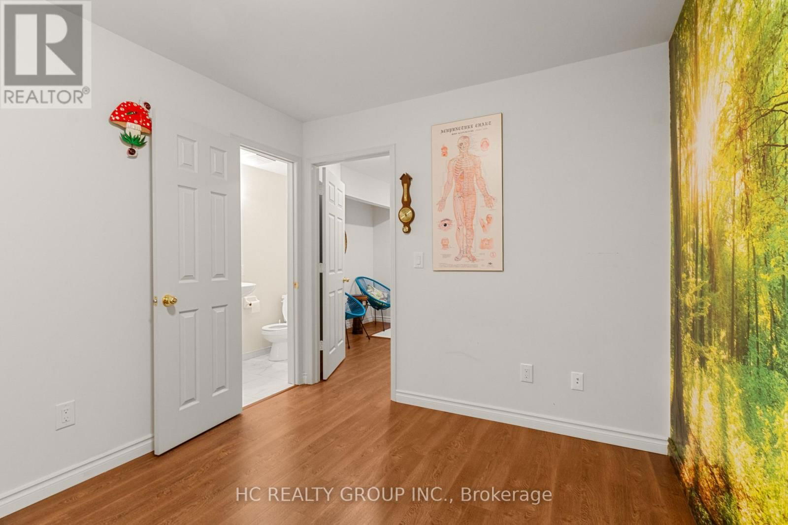 535 - 83 MONDEO DRIVE Image 28