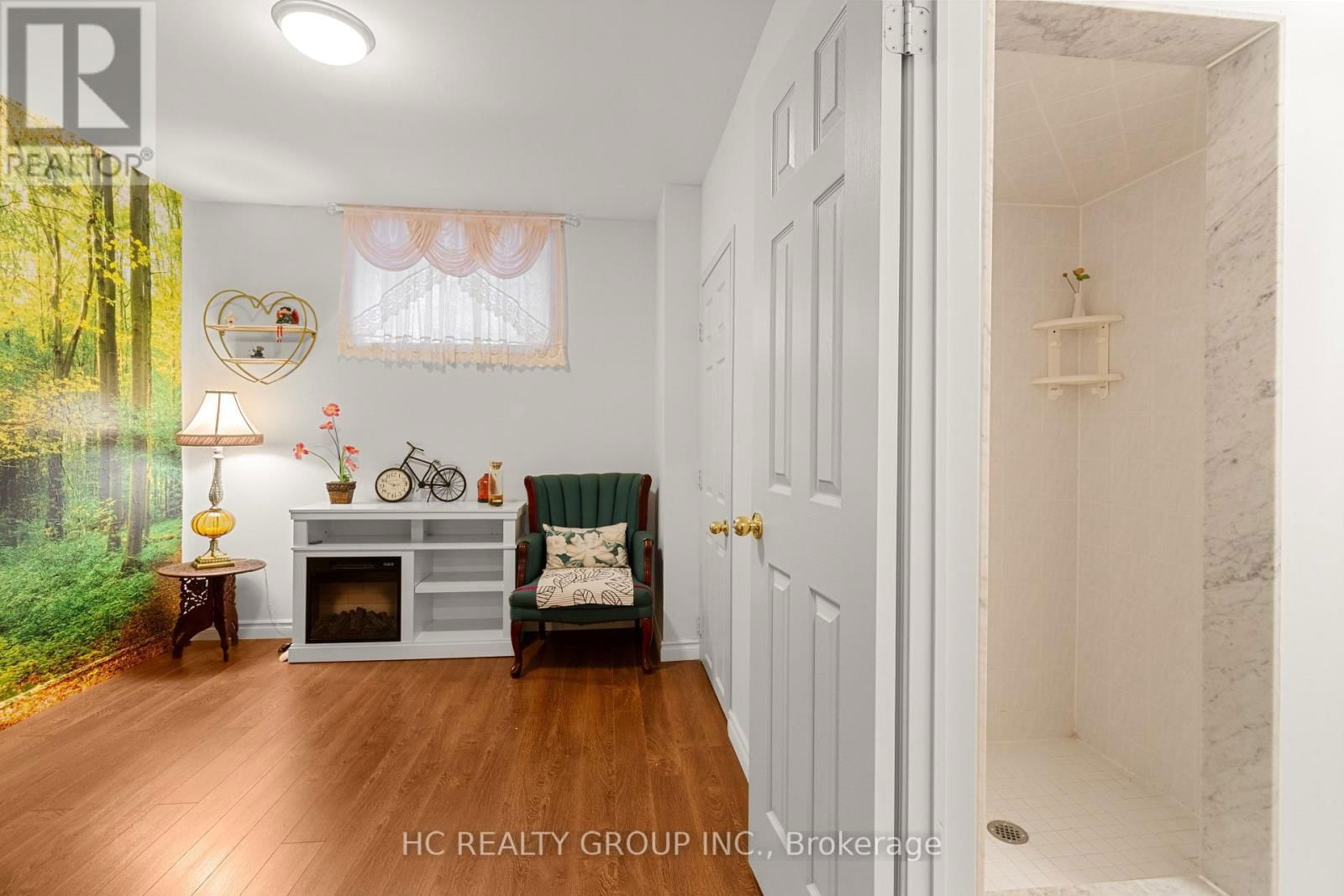 535 - 83 MONDEO DRIVE Image 29