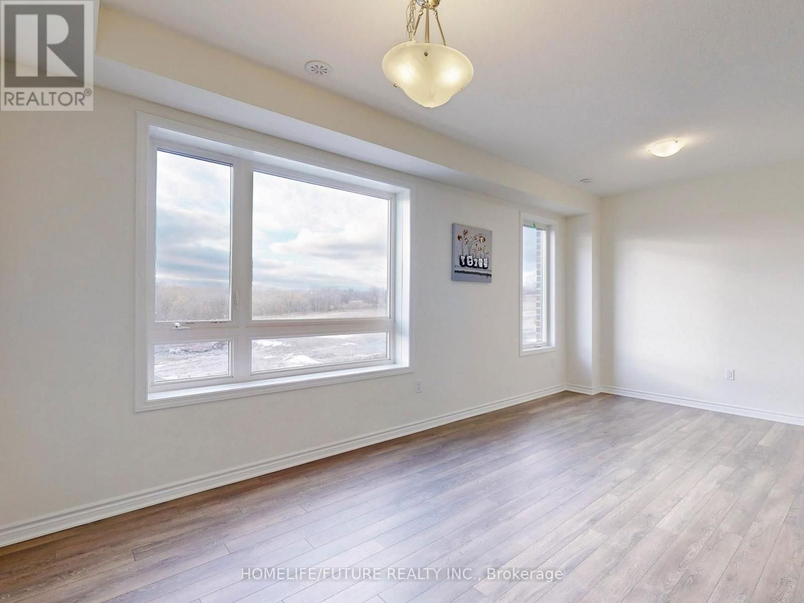 3217 BRIGADIER AVENUE Image 11