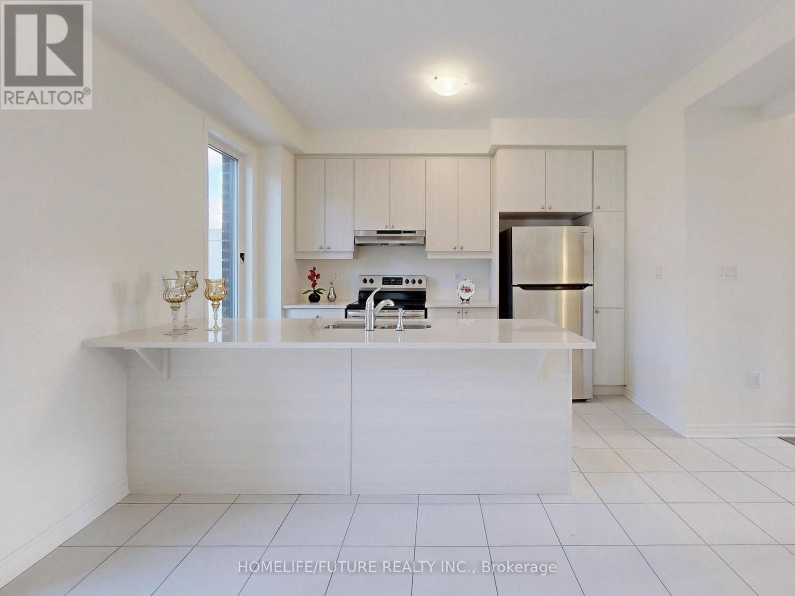 3217 BRIGADIER AVENUE Image 15