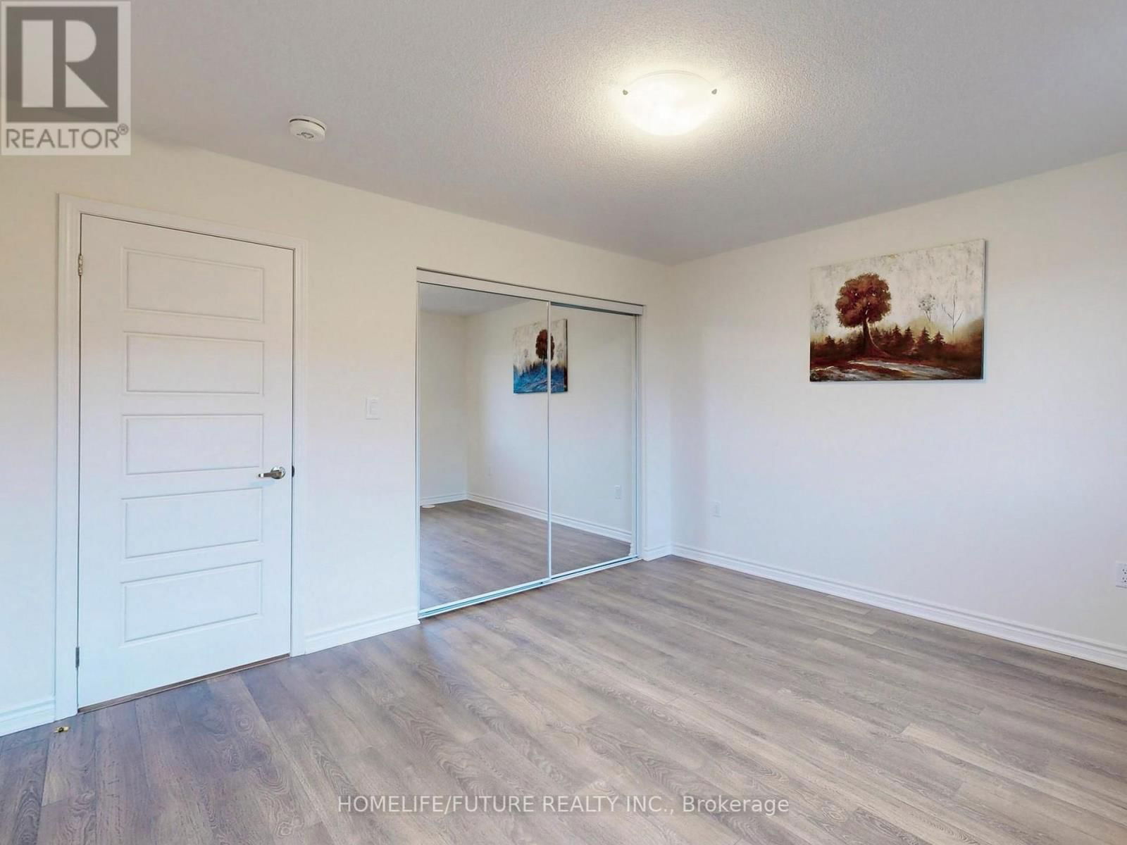 3217 BRIGADIER AVENUE Image 29