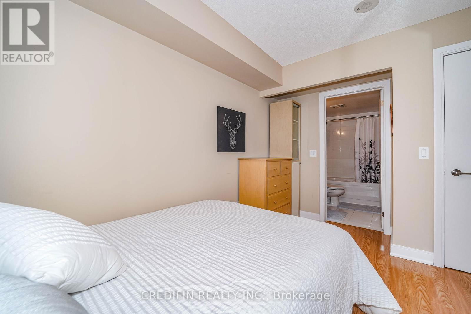 1118 - 238 BONIS AVENUE Image 11
