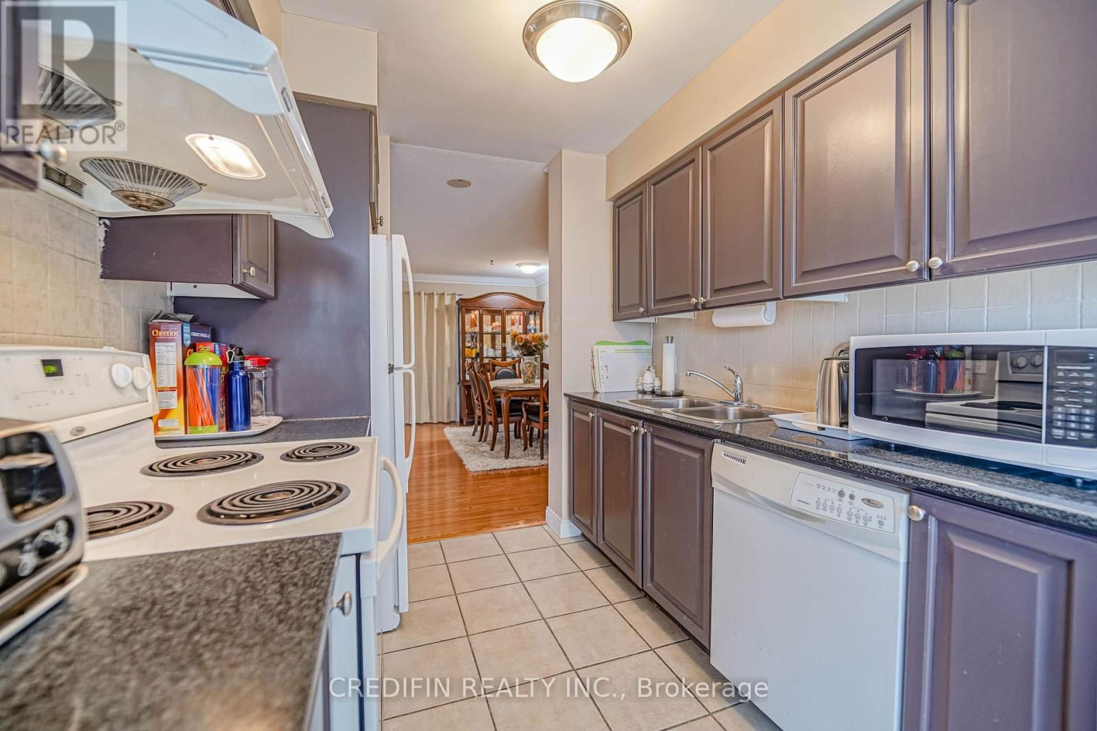 1118 - 238 BONIS AVENUE Image 33
