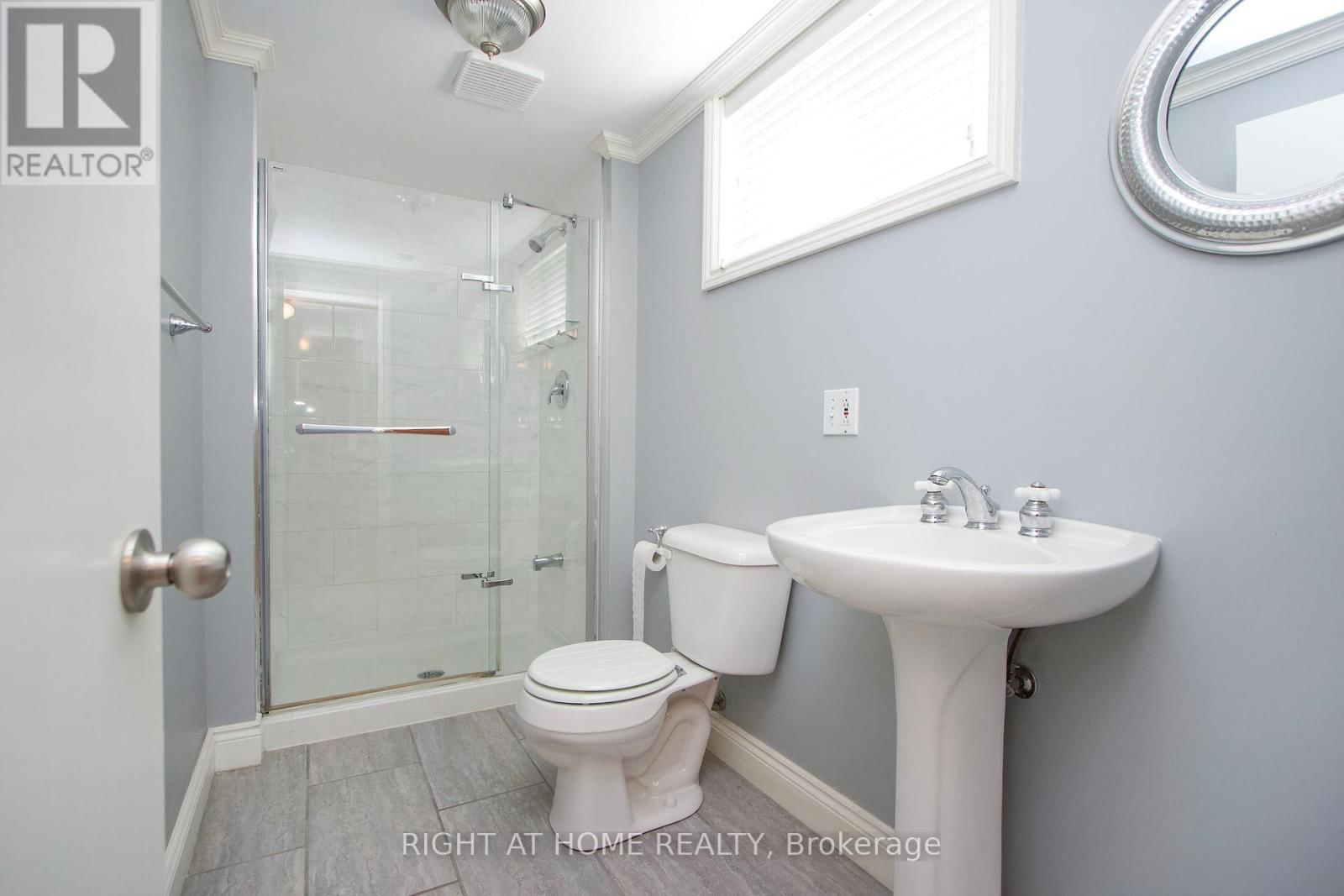 485 FAIRLEIGH AVENUE Image 18