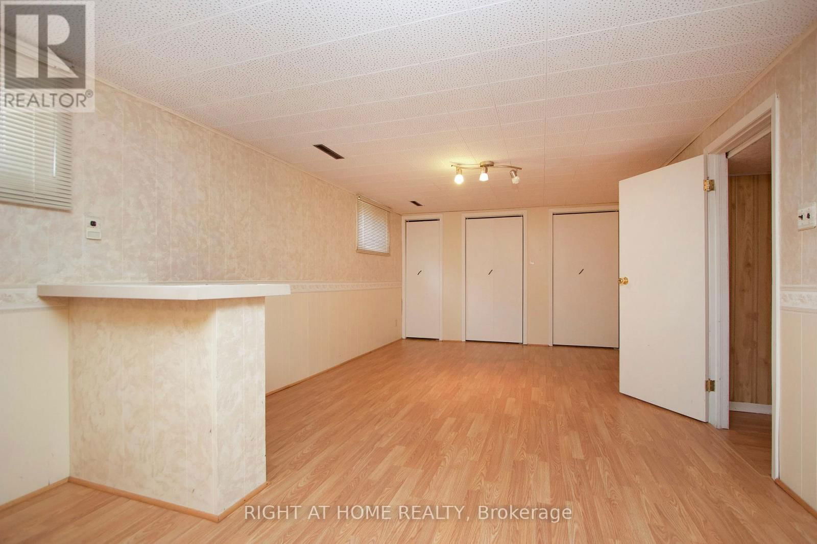 485 FAIRLEIGH AVENUE Image 23