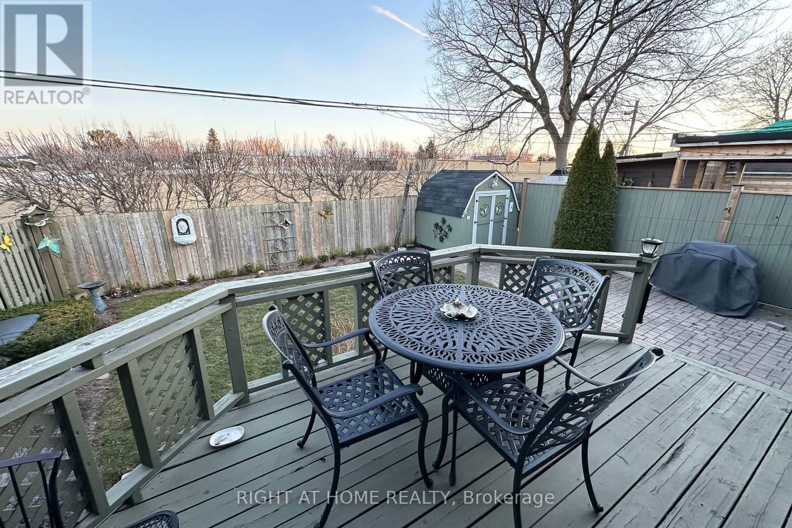 485 FAIRLEIGH AVENUE Image 26
