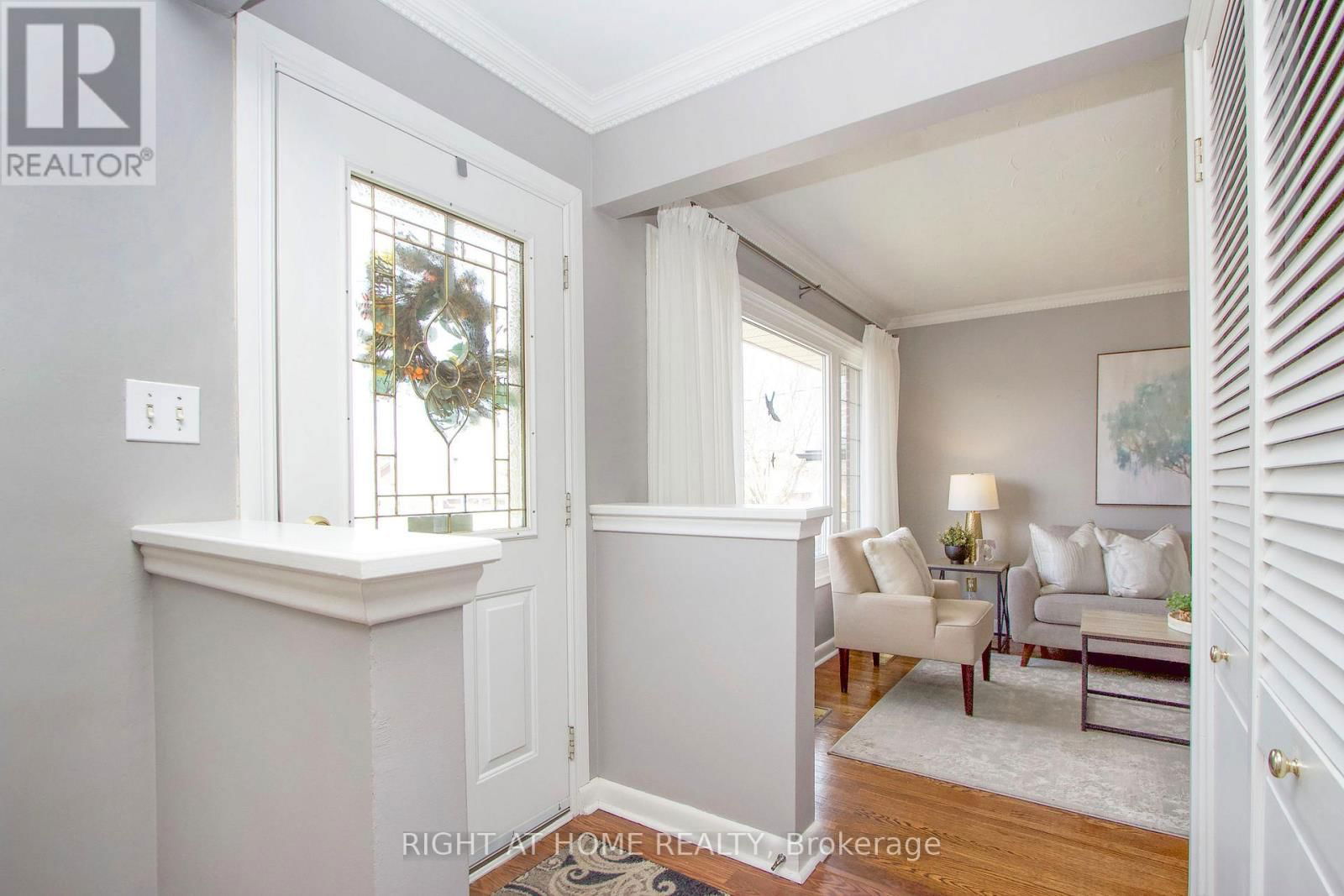 485 FAIRLEIGH AVENUE Image 4