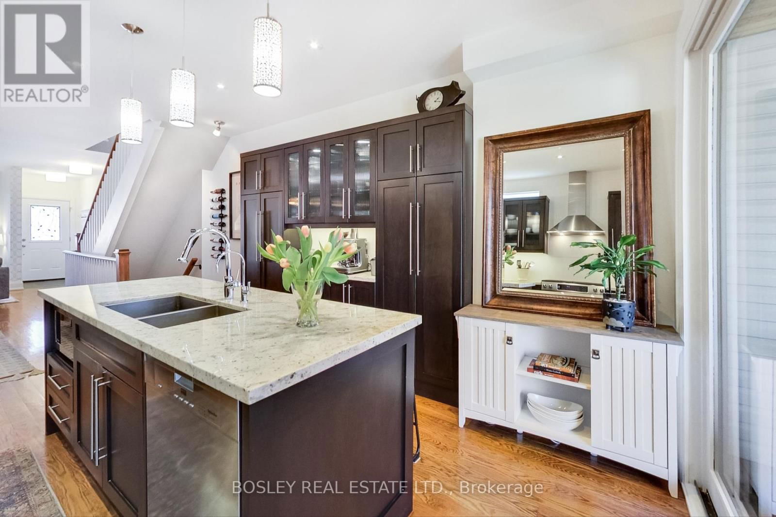 38 EARL GREY ROAD Image 15