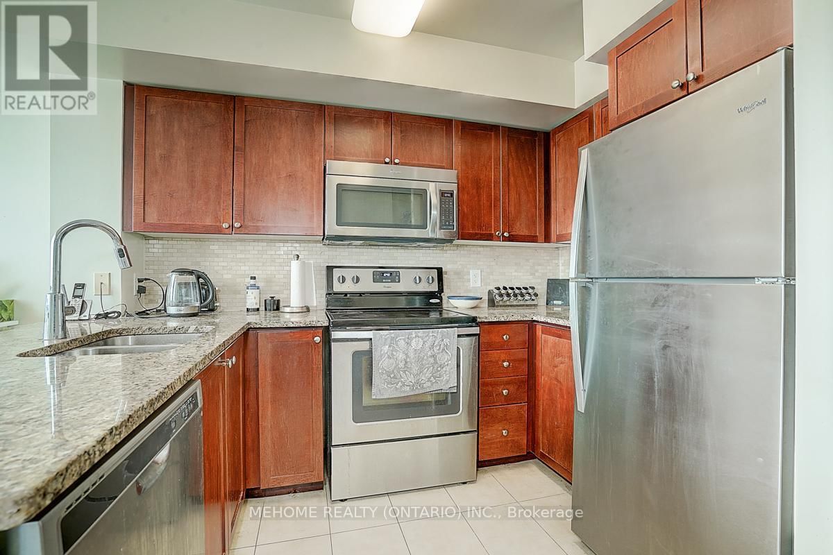 2906 - 88 GRANGEWAY AVENUE Image 18