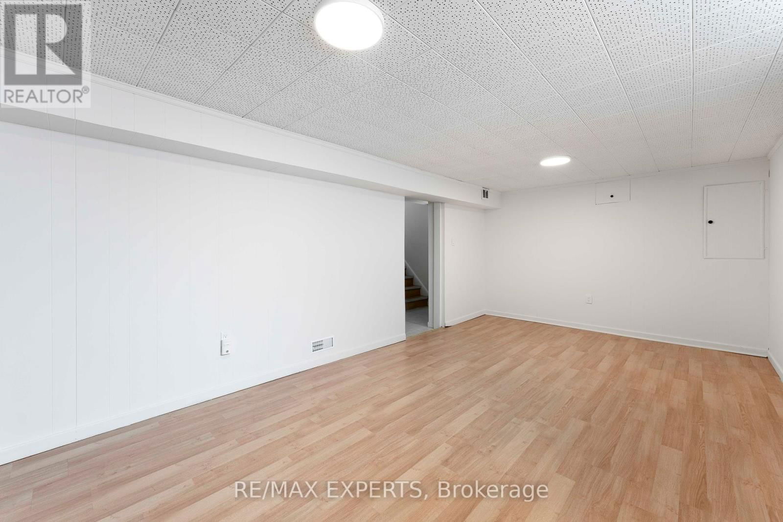 BSMT - 4 DEMPSTER STREET Image 14