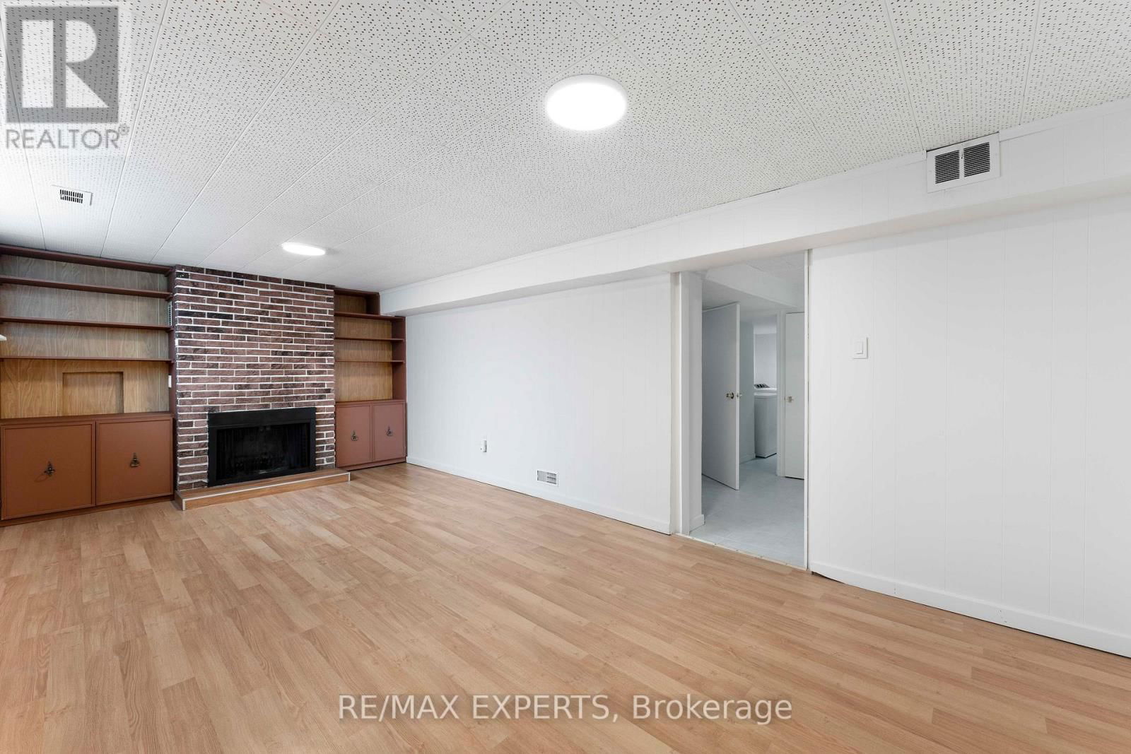 BSMT - 4 DEMPSTER STREET Image 3