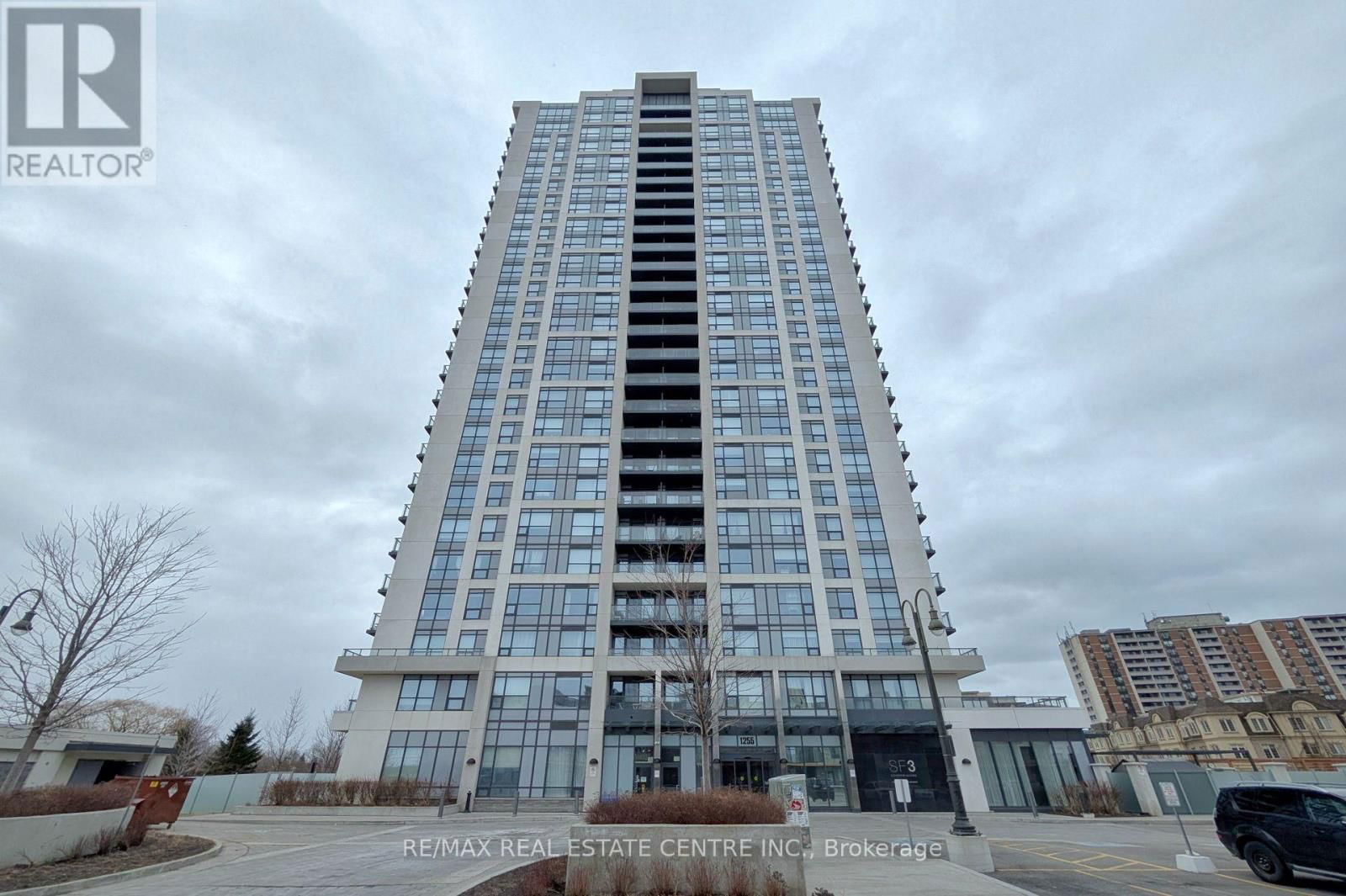 2010 - 1255 BAYLY STREET Image 1