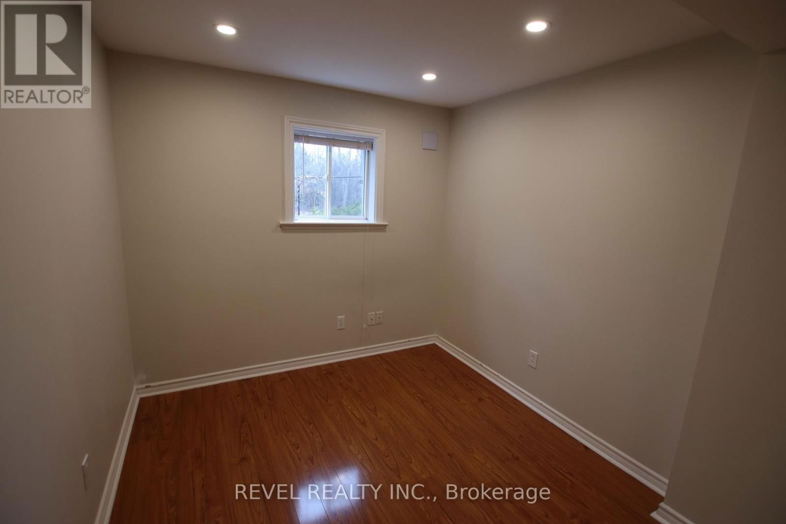 Bsmt - 133 ROUGE FOREST CRESCENT Image 6