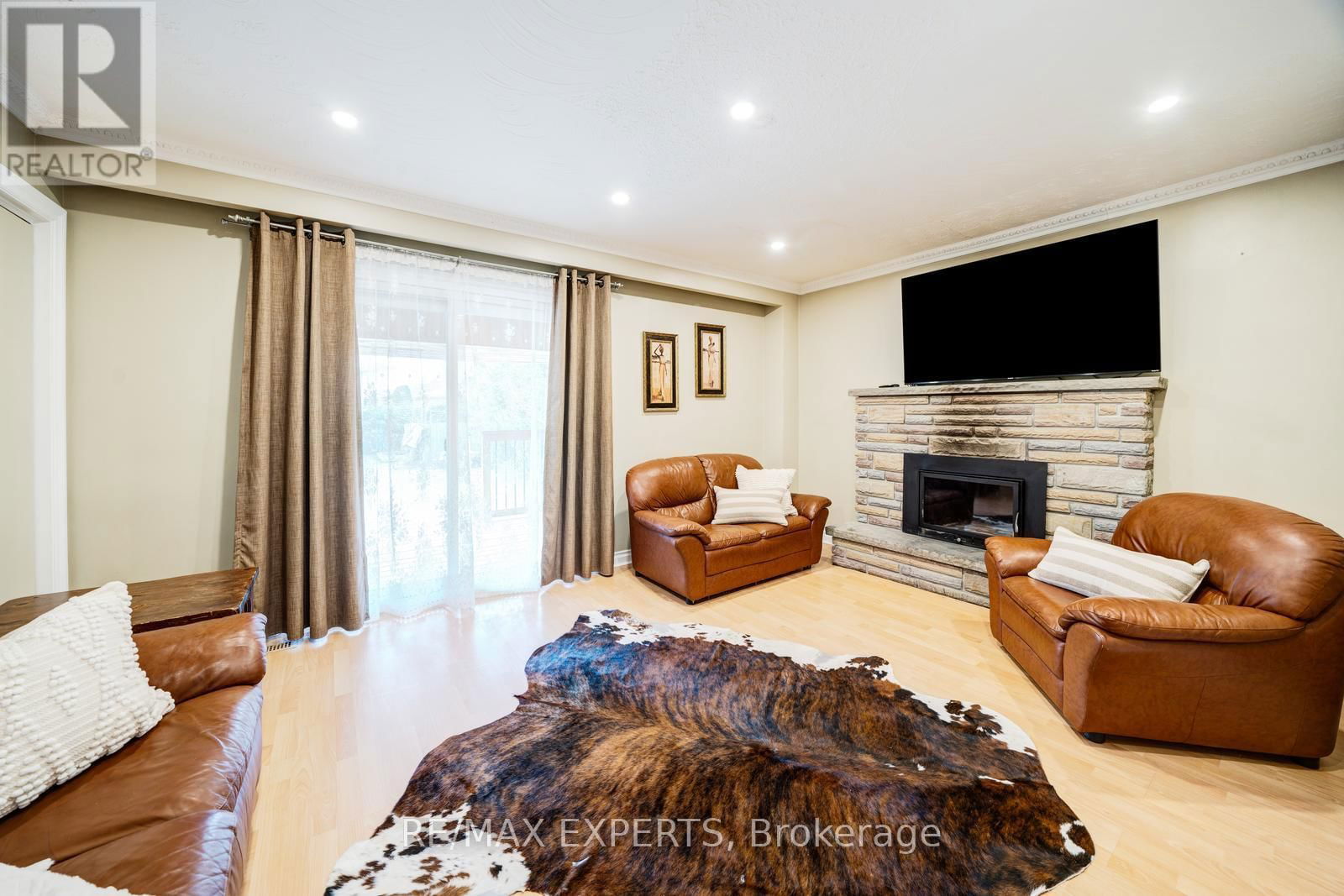 56 HOMESTEAD ROAD Image 19