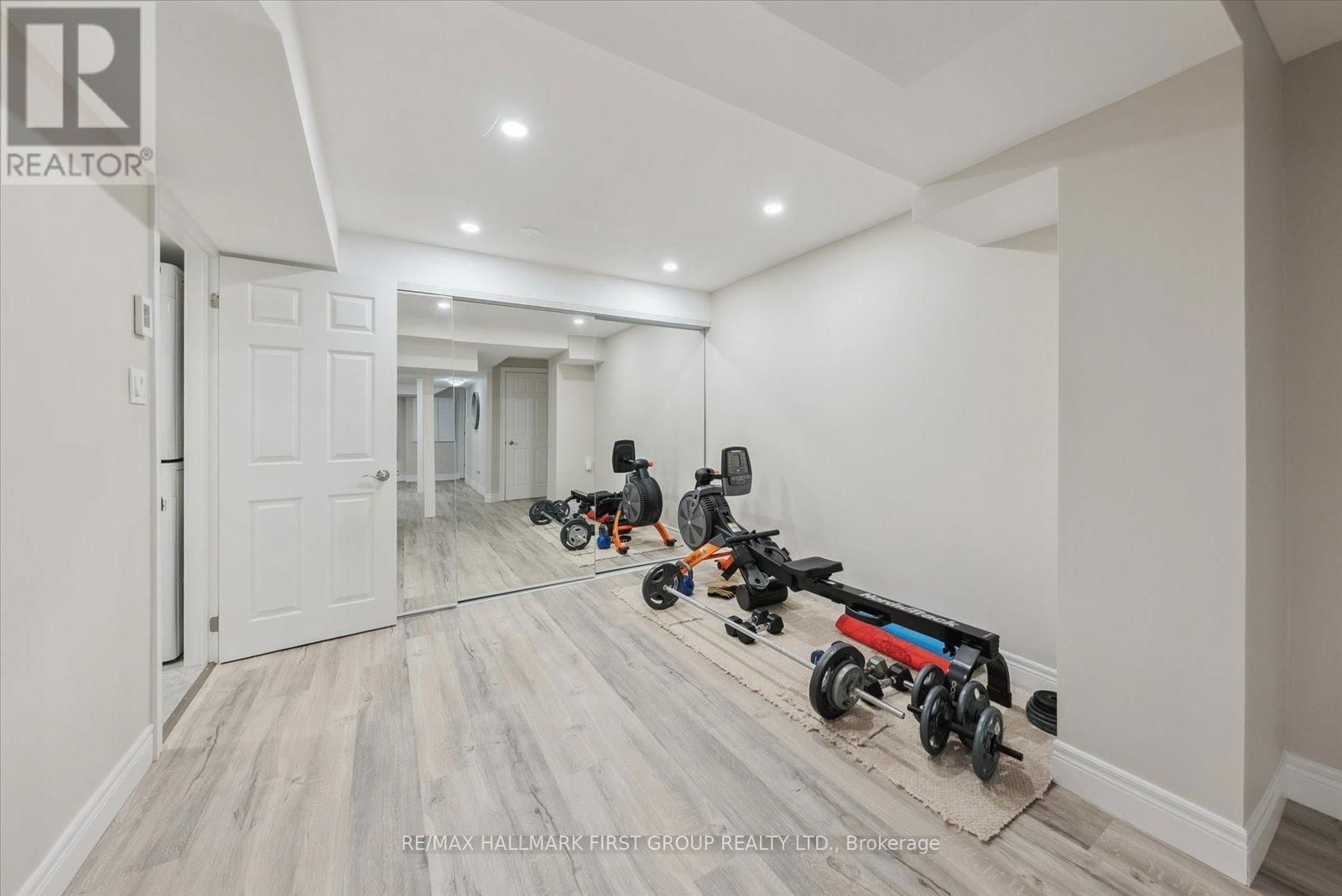 1801 WALNUT LANE Image 25