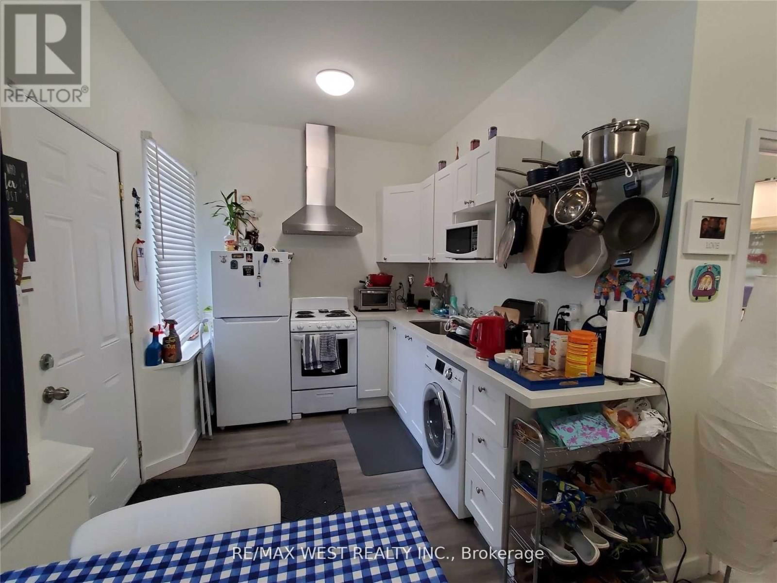 1 - 66 DAGMAR AVENUE Image 4