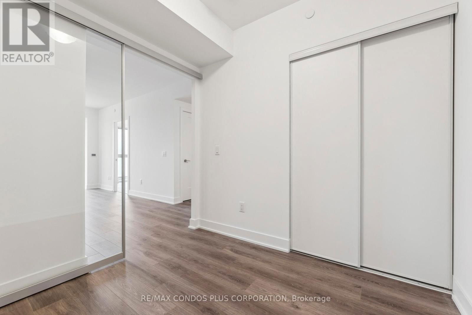 2404 - 2545 SIMCOE STREET NORTH Image 14