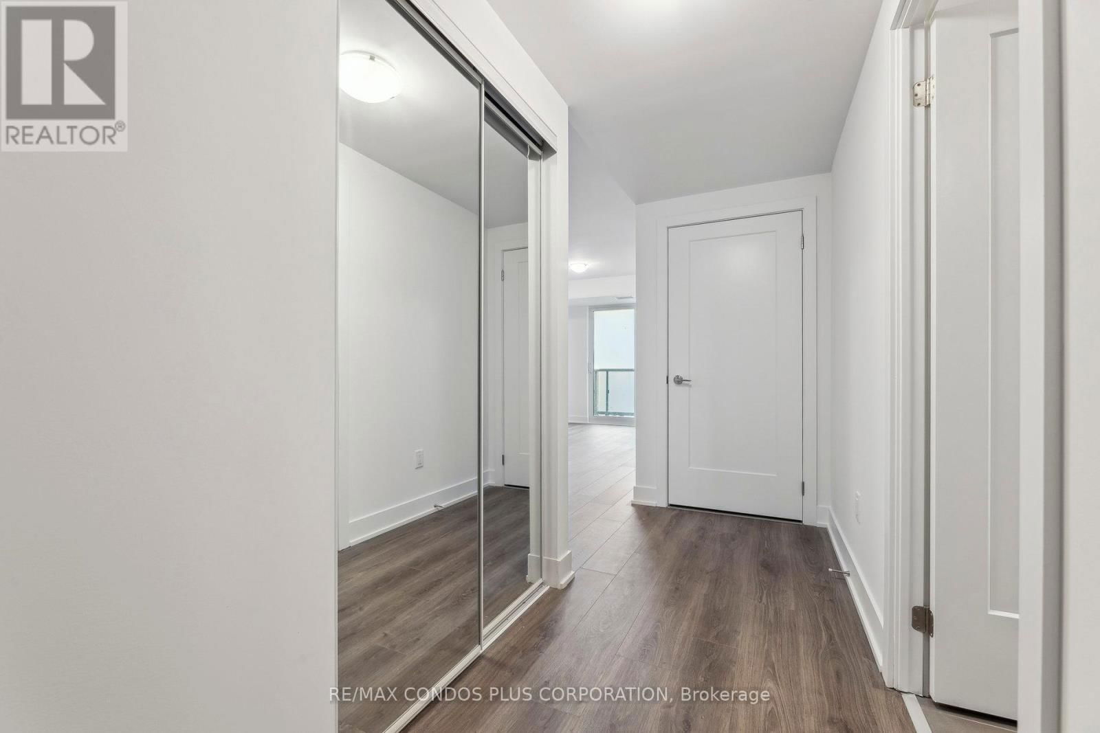 2404 - 2545 SIMCOE STREET NORTH Image 2
