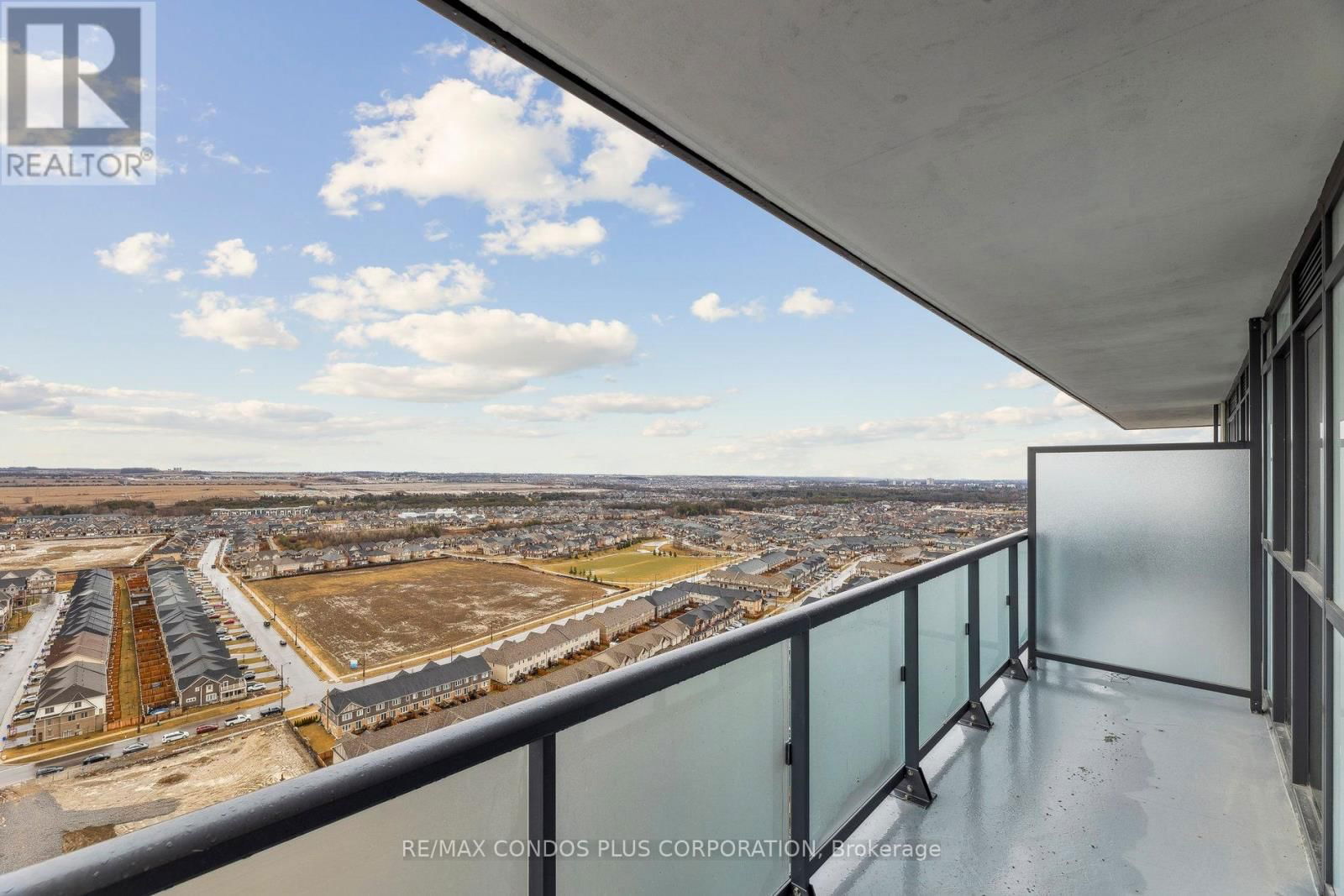 2404 - 2545 SIMCOE STREET NORTH Image 20