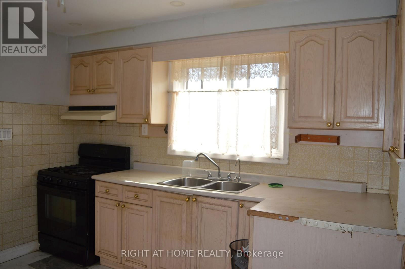 36 DELAWANA DRIVE Image 10