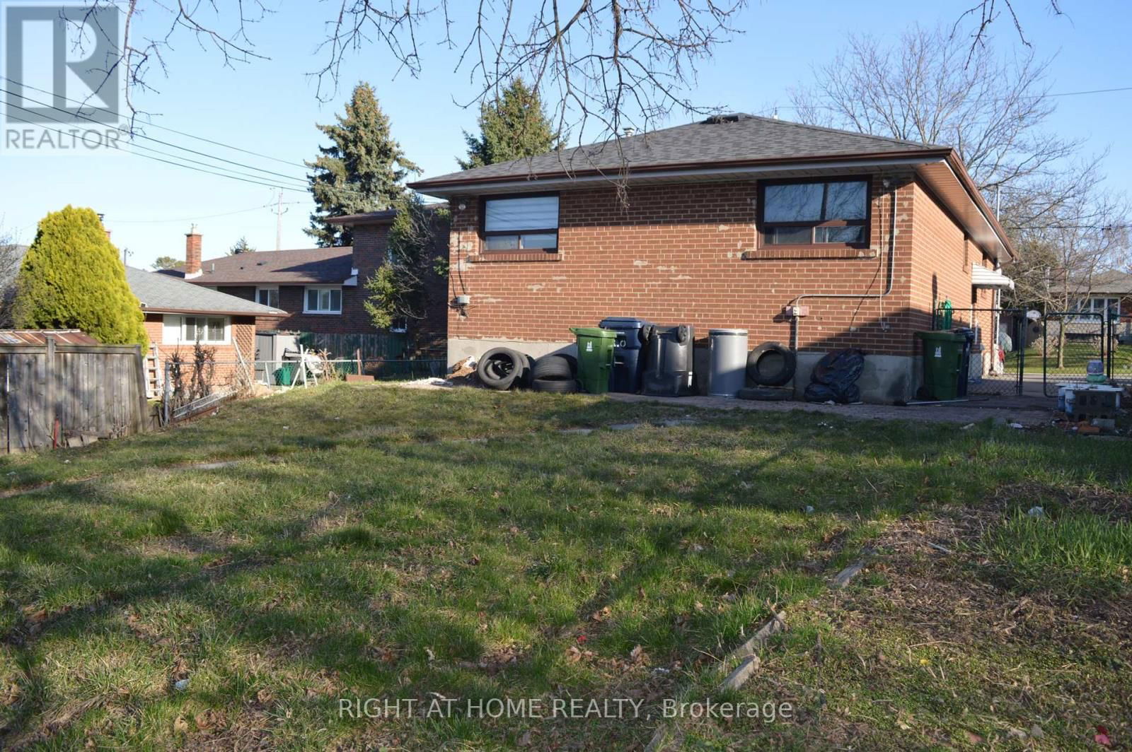36 DELAWANA DRIVE Image 36