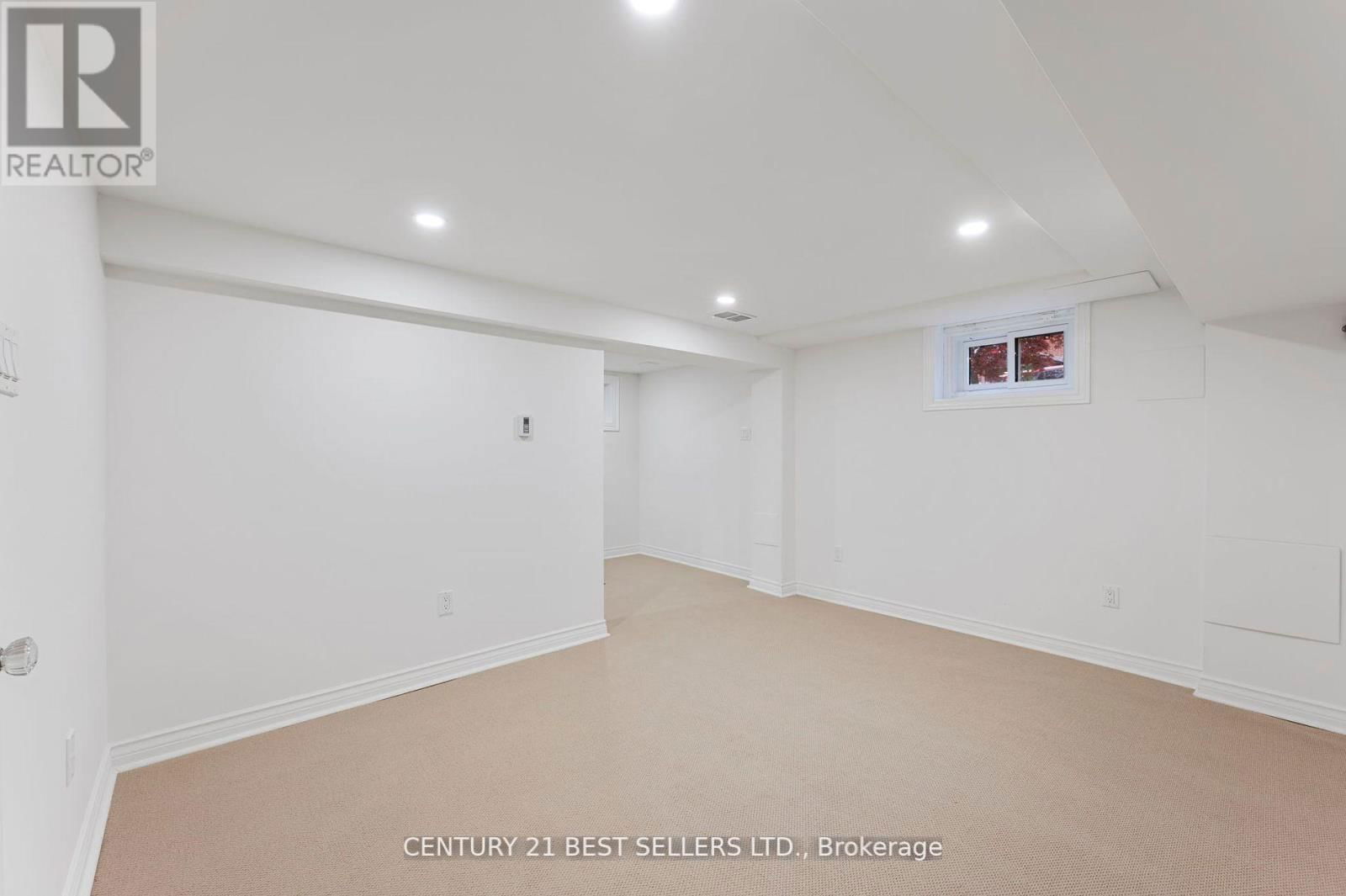 51 HERTLE AVENUE Image 27